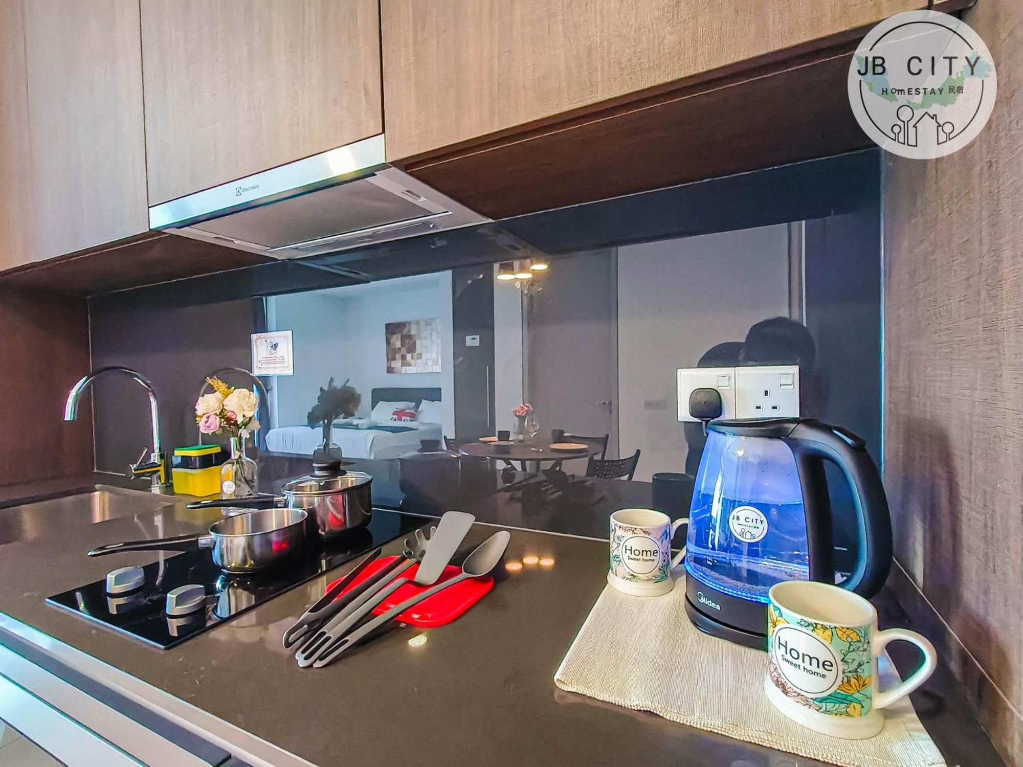 Grand Medini Suites By Rr Jbcity Nusajaya  Room photo